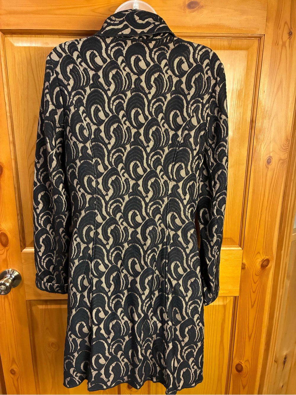 CAbi Black and Tan Patterned Long Blazer Jacket Lace Size M - Picture 4 of 7